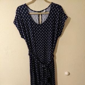 EUC Women's Size XL Blue Old Navy 7/8s Length Jumpsuit.